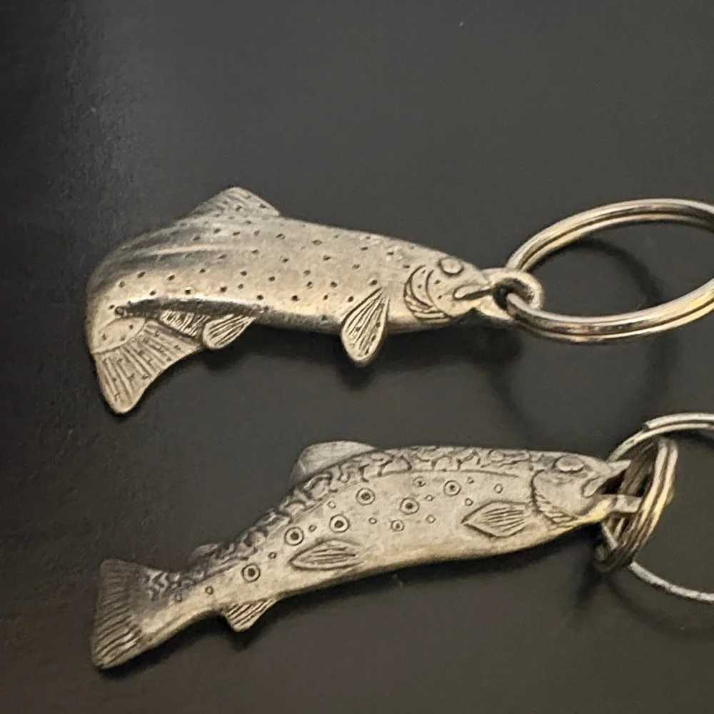 Silver Fish Keychain Set vintage